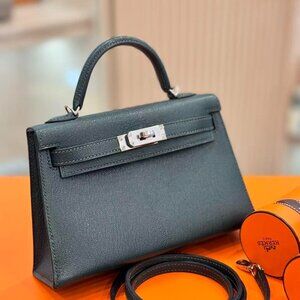 Classic Hermes Bag: A Stylish and Versatile Choice for Elegance